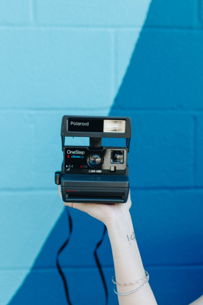 polaroid 600 closeup