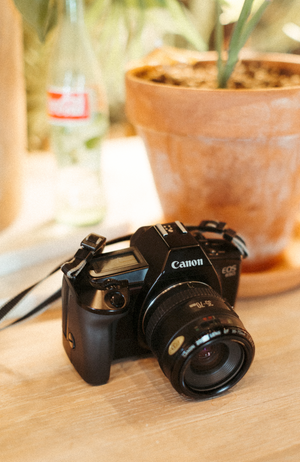 Canon EOS 650 with EF 35-70 F/3.5-4.5