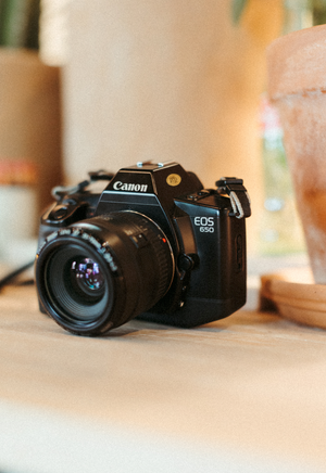 Canon EOS 650 with EF 35-70 F/3.5-4.5