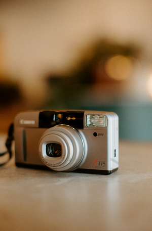 Canon SURE SHOT Z115