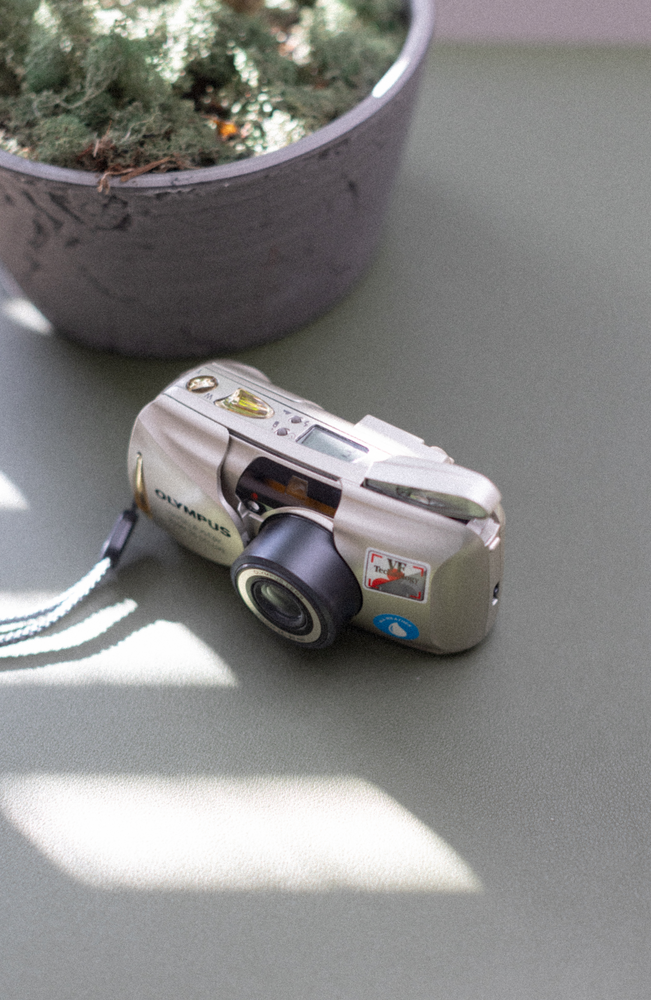 
            
                Load image into Gallery viewer, Olympus Stylus Epic Zoom 80 Deluxe
            
        