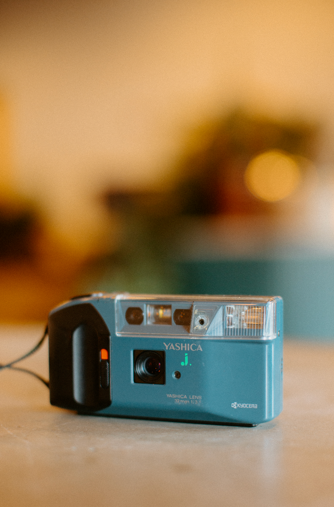 Yashica AF-J
