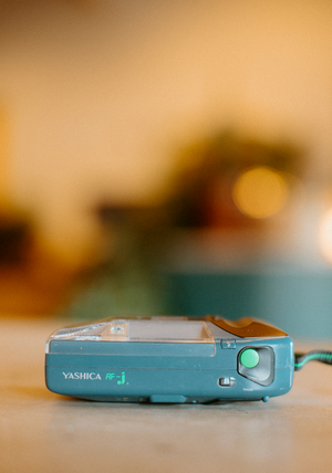 Yashica AF-J