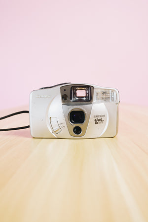 
            
                Load image into Gallery viewer, Canon Sureshot owl
            
        