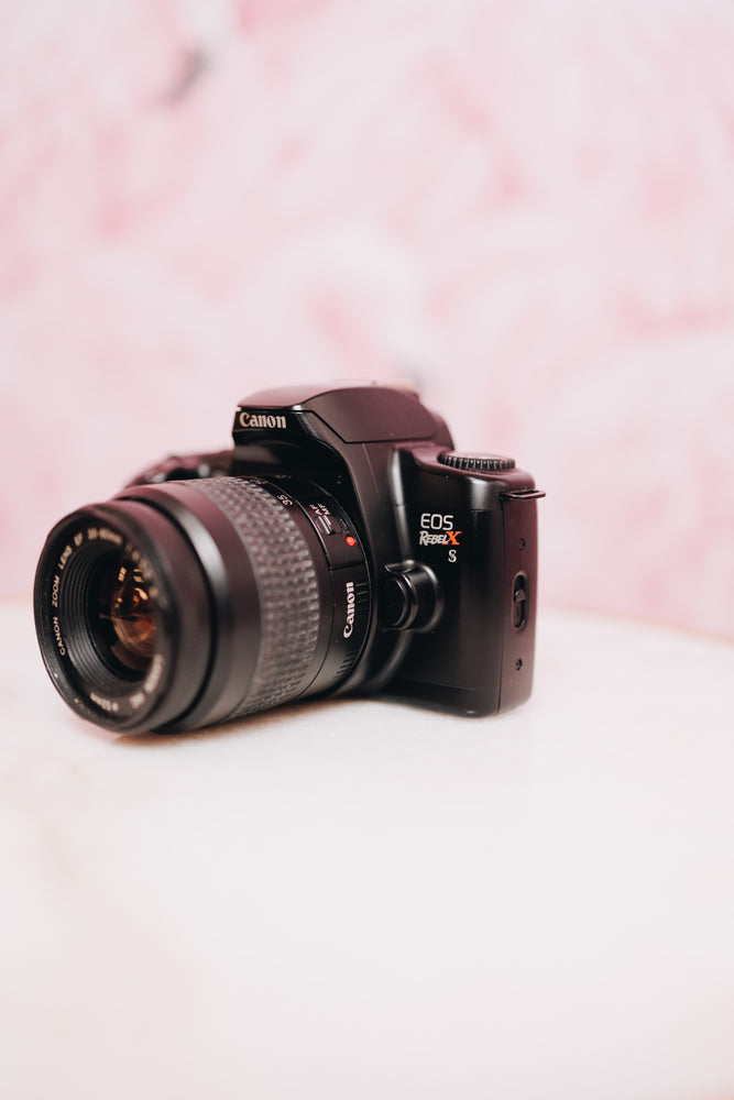 Canon Eos Rebel X S with 35-80mm F4 - 5.6 lens