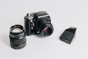 Bronica Zenza with two lenses 75mm F/2.8 and 150mm F/4 waistlevel viewfidner and prism viewfinder