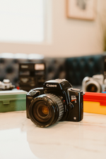 Canon Eos Rebel S 35mm Film camera with 35-105mm F/4.5-5.6